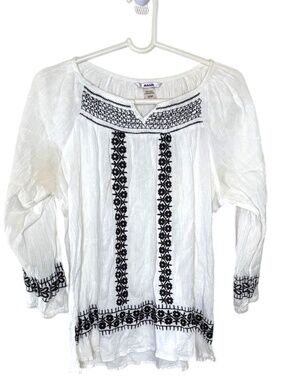 Alia White Black Embroidered Boho Peasant Blouse 100% Cotton Medium M